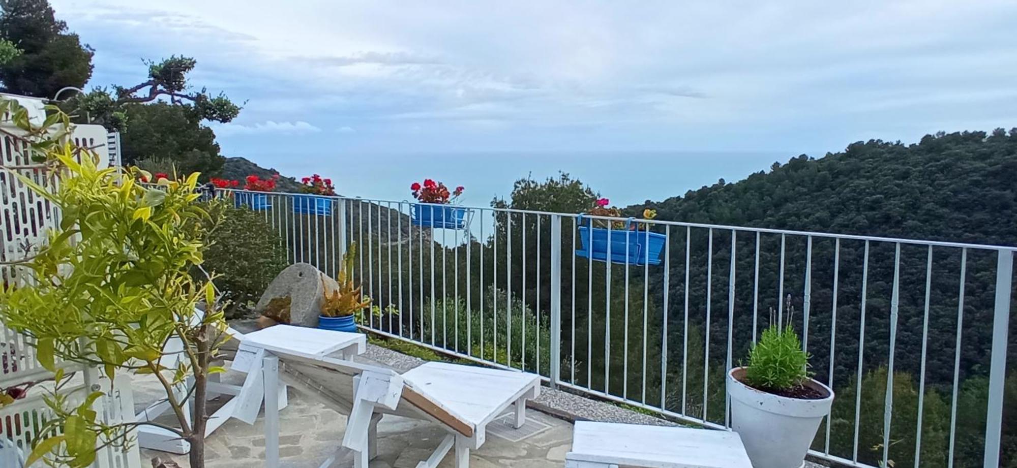 Message In A Bottle Bed And Breakfast Camporosso  Εξωτερικό φωτογραφία