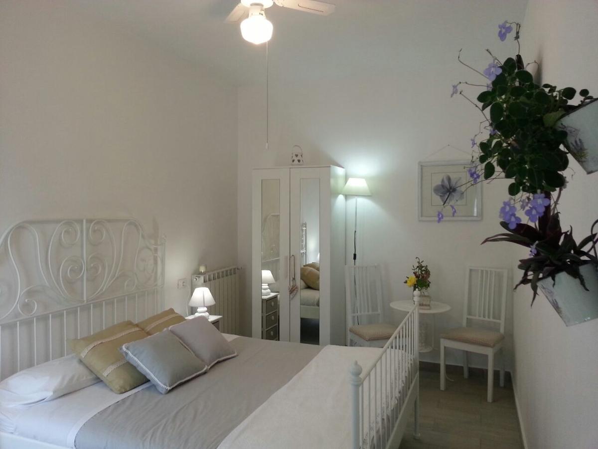 Message In A Bottle Bed And Breakfast Camporosso  Εξωτερικό φωτογραφία